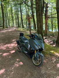 Tmax 560