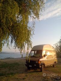 Mercedes Benz T1 207d Marco Polo