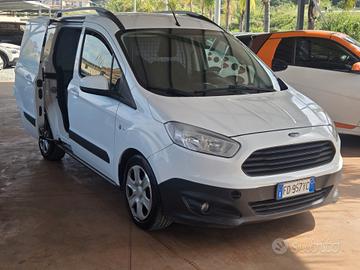 Ford Tourneo Courier 1.5 TDCI 95 CV Titanium