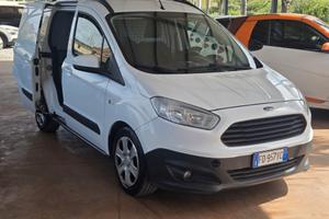 Ford Tourneo Courier 1.5 TDCI 95 CV Titanium