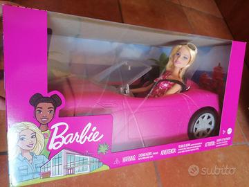 Cabrio di Barbie + bambola 