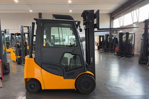 CARRELLO ELEVATORE DIESEL JUNGHEINRICH 20 QUINTALI