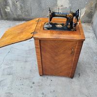 Macchina da cucire 