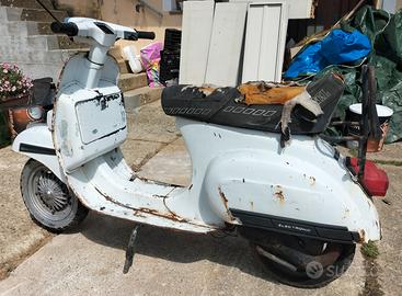 Vespa 50 special, con documenti marmitta Polini.