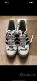 Adidas superstar