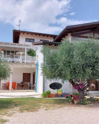 Villa di 575 m² con più di 5 locali e box auto dop