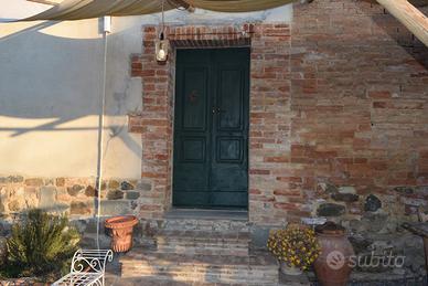 Porzione di casale nella campagna di Montepulciano