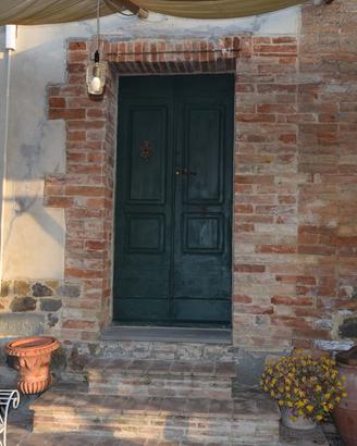 Porzione di casale nella campagna di Montepulciano