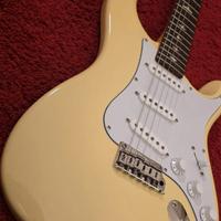 PRS Guitars Silver Sky SE Moon White John Mayer