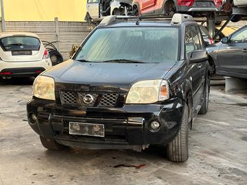 NISSAN X-TRAIL 2.0D - ANNO 2005 - PER RICAMBI