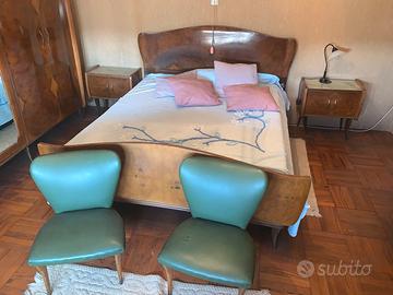 Camera da letto completa, artigianale intarsiata