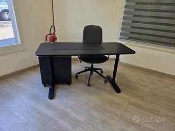 Postazione Ufficio Completa Regolabile in Altezza