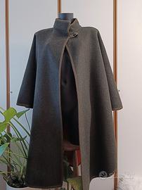 Mantella Vintage Austriaca in lana cotta
