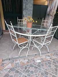 tavolo in ferro battuto 