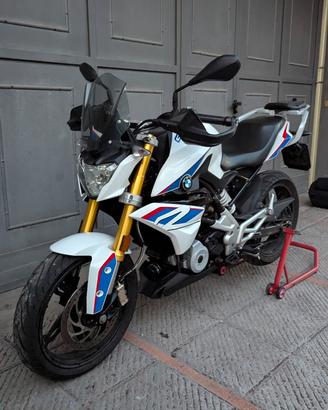 BMW G310R