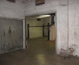 Ampio Box 65mq alto 3,80 mt