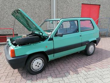Fiat Panda Young 1100 fire
