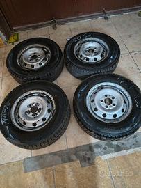 4 ruote complete per Fiat Ducato 215/70 R15C