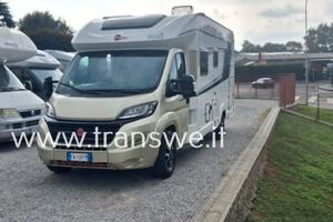 Bürstner Lyseo TD 700 letto centrale nautico regol