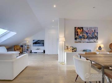 Attico / Mansarda di 84 m² con 3 locali a Milano