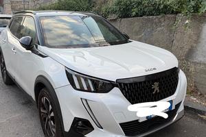 Annuncio auto peugeot 2008 GT LINE 2022 come nuova