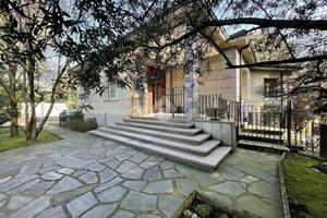 VILLA SINGOLA A CASTELLANZA