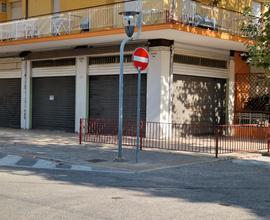 Negozio 47 mq a Rivazzurra di Rimini