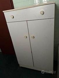 Mobiletto multiuso in legno bianco