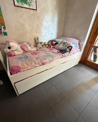 Letto slakt e scrivania ikea angolare