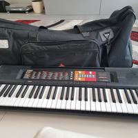 pianola yamaha psr f51 