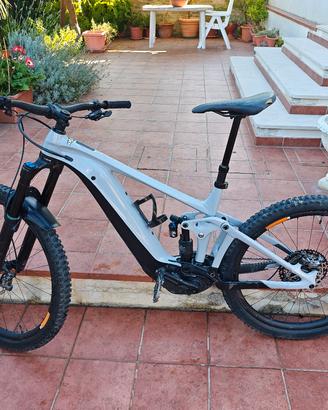 Giant Reign e+ 2022