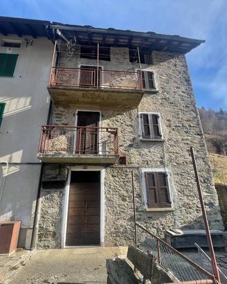 Casa indipendente di 111 m² con 3 locali a Tartano
