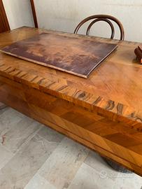 Scrivania fine 800‘stile impero restaurata