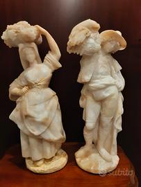 antica coppia di sculture in alabastro 