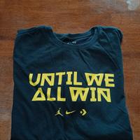 abbigliamento sportivo 