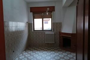 Trilocale buono stato