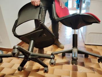 N. 2 sedie da ufficio con rotelle