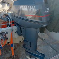 Fuoribordo Yamaha 25 CV  gambo corto