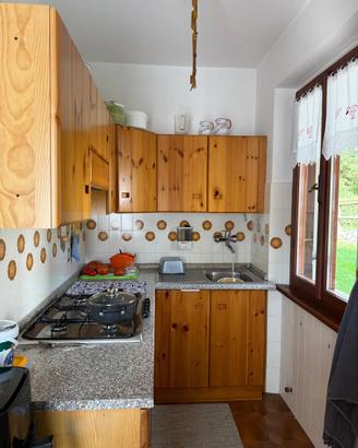 Cucina + vetrina (no piano cottura)