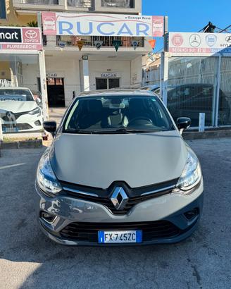 Renault Clio1.5 DCI MOSCHINO FARI FULL LED 2019