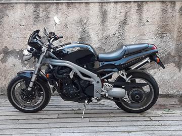 Triumph Speed Triple 955i - 2001