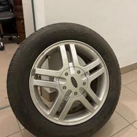 Gomme con cerchi Ford Focus