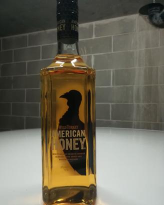 Bourbon Whiskey "Honey" - Wild Turkey