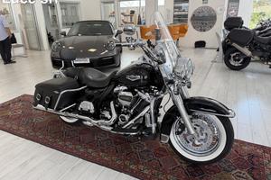 Harley Davidson Road King Classic 107