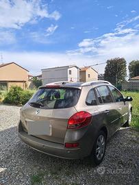 Clio familiare 