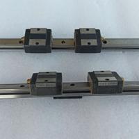 Guide lineari THK sr15v  940 mm  mm 2 pz