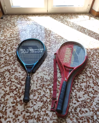 Due racchette da tennis