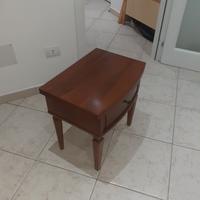 2 comodini in ciliegio