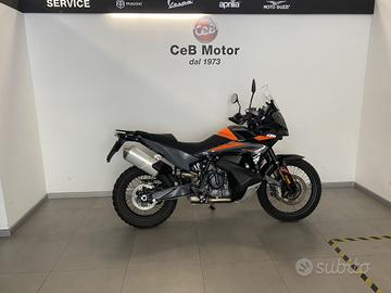 KTM 890 ADVENTURE
