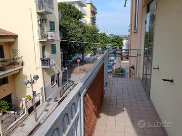 IN CENTRO 5 posti letto comodo alla spiaggia